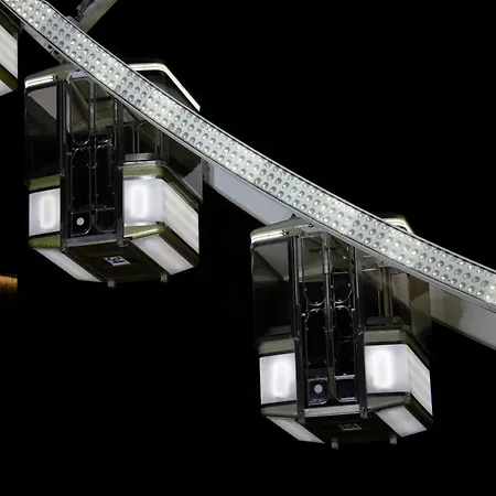 Sunny Stylish Rooftop Private Balcony Shared Jacuzzi Mk2 * Budapeszt