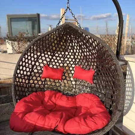 Sunny Stylish Rooftop Private Balcony Shared Jacuzzi Mk2 * Budapešť